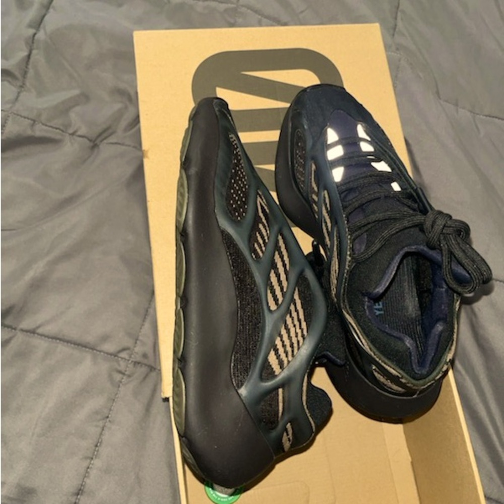 yeezys
